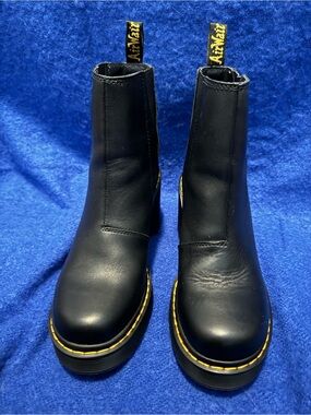 Dr. Martens Black Leather High-Heeled Chelsea Boots 10/EU 41